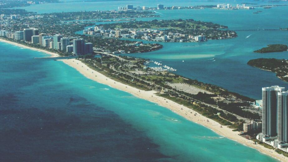 aerial photography of city at daytime