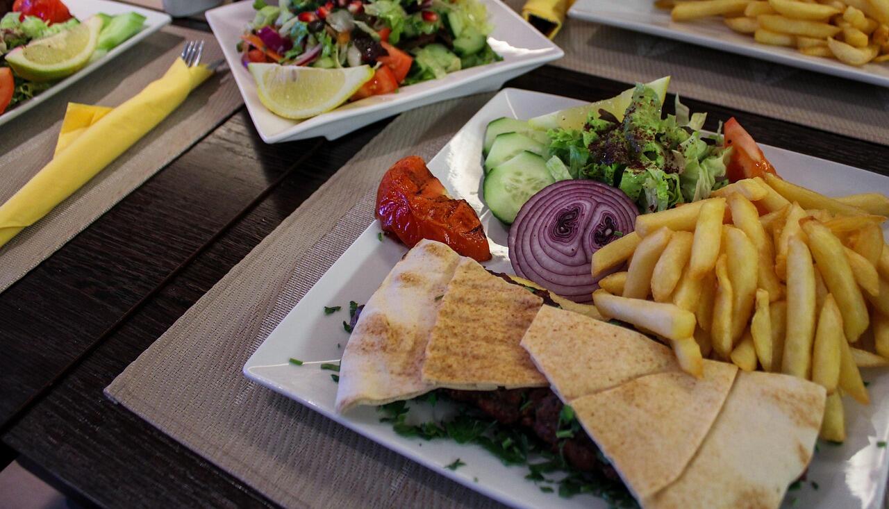 meal, restaurant, plate, delicious, tasty, potato, fries