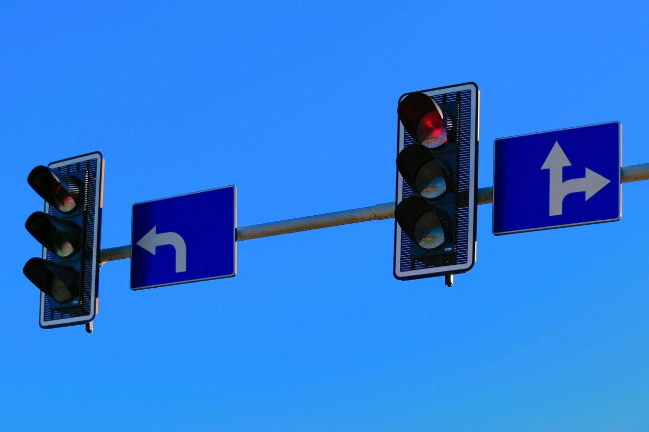 1. Right Turn on Red Is Not Universal